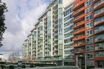 Riverside 1 Bed Apartment