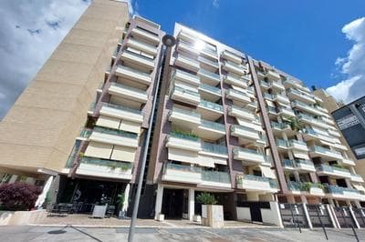 YCH-Modern flat with terrace near Eataly