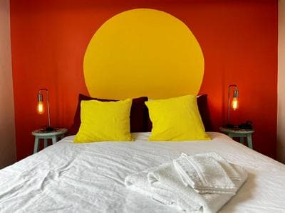 Swedish House, Bright and Modern Downtown Retreat at Ports on Portland, Apt #4