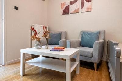 The Mint's Studio Synesiou - Lycabettus Hill
