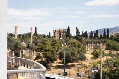 Hospes - Chic retro retreat in the heart of Athens