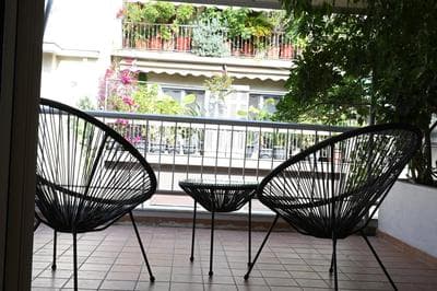 Stylish and spacious apartment in cool area