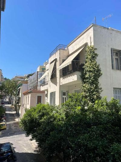 Spacious 2BR Apartment for up to 6 Guests near Acropolis Metro