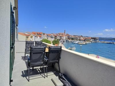 Sea View Apartment Betina, Murter