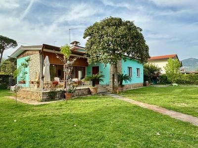 Golden Luxe - Villa turchese near the sea