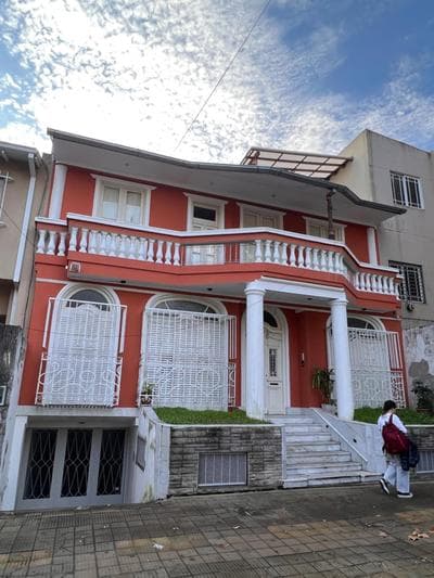 Casona Nuñez - Elegante casa con 4 dormitorios y Terraza