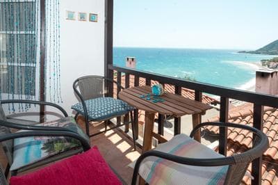 Xrysa's endless sea view house