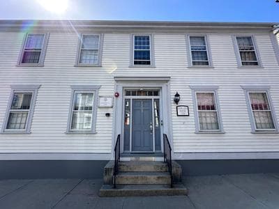 Private Historic Inn Downtown Newport