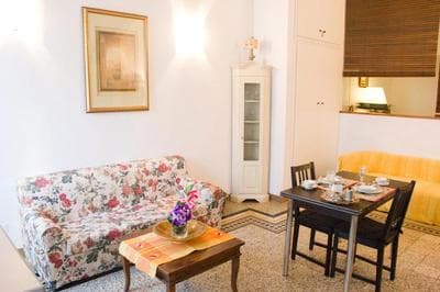 Charming Flat with Duomo View