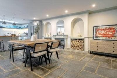 Fabulous Oasis for unique experience in Clapham