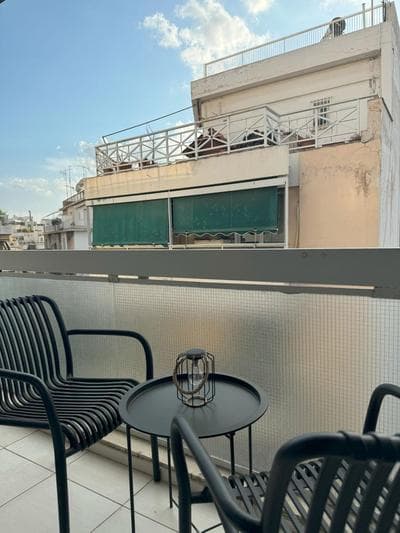 Acropolis Modern Apartment