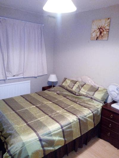 House - Sleeps 5 Private Garden & Free Parking