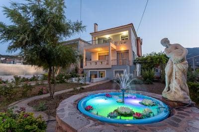 Elegant Sea View Garden 3-bedroom Villa - Private Garden - Private Parking