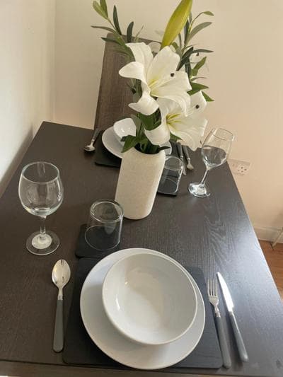 Studio Flat With Private Patio in Stratford