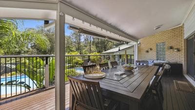 Diggers Beach Surf House - Pool, Surf Beach, Pets, Sleeps 10
