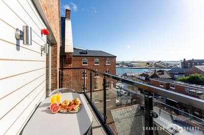 Harbour View by Grandeur Property