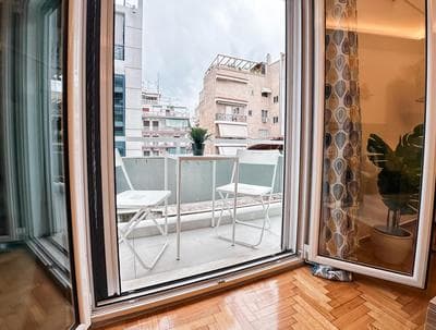 Acropolis Aria Apartment-Steps to Metro & Tram