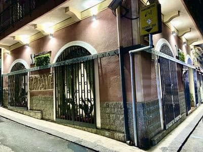 Sebastian's Elegant Apartment