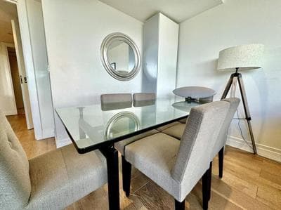 Nine Elms River View 2BD 2BA