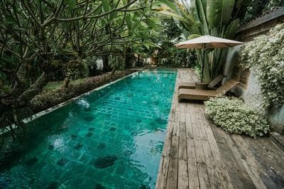 Wooden house Near Bali zoo