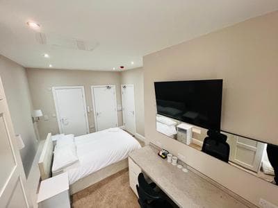 Gaolgate Suites