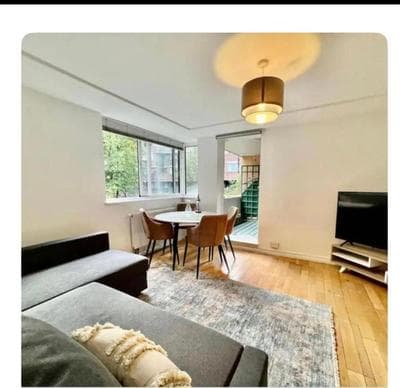 Central 1bed close to transport links