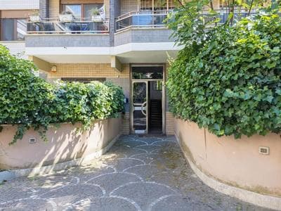 The Best Rent - Spacious flat a stone's throw from the Vatican