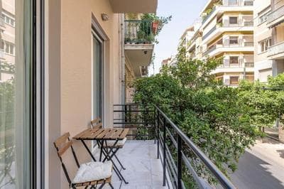Culture Retreat Apartments near Archaeological Museum by Upstreet