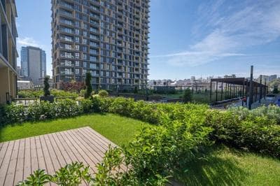 Stylish 1-bdr Apt - Your Home Away From Home