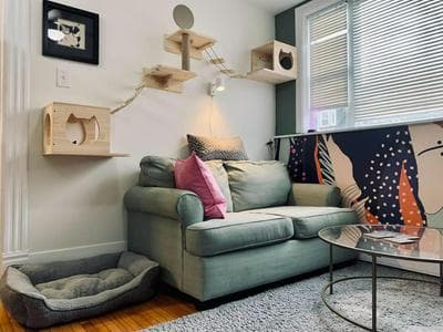 Ultimate Pet-friendly Studio #1 with Patio at Doggy Digs