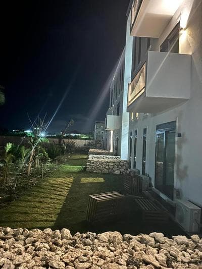 In-Africa, Comfy 1BD with Pool, Free WIFI and Beach Access in Zanzibar