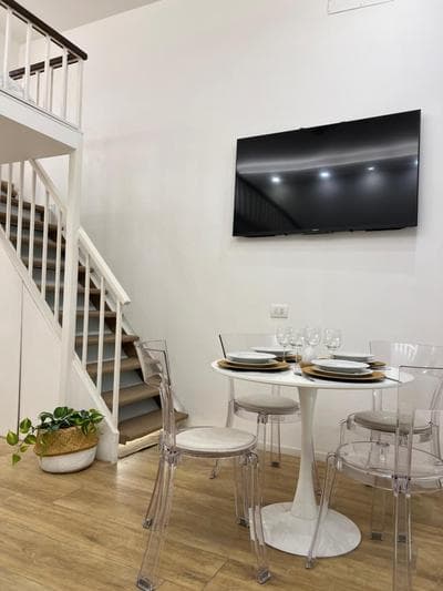 Modern Mini Loft Fleming