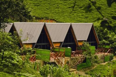 Waterfall suit bungalov