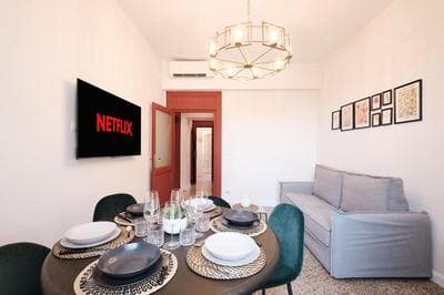 Elegant Apartment with view of Castel Sant'Angelo