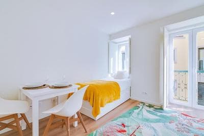 Graceful Studio Apartment 202