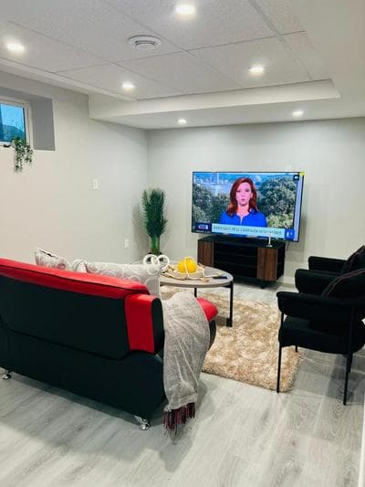 Luxury Private Suite with Separate Entrance