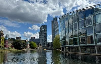 Designed Ensuite Bedroom Unit Close to Angel Stn