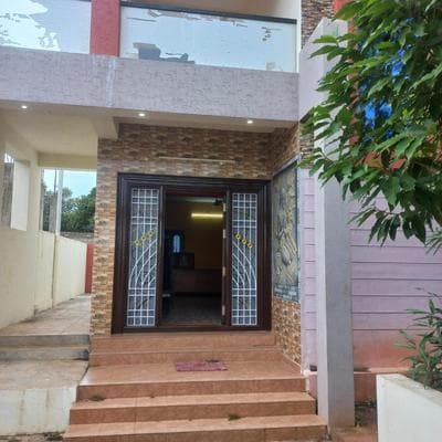 Senthil Resort