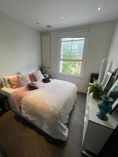 One bedroom flat near Portobello Road