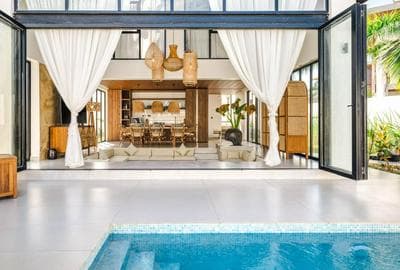 Paje Emerald Escapes