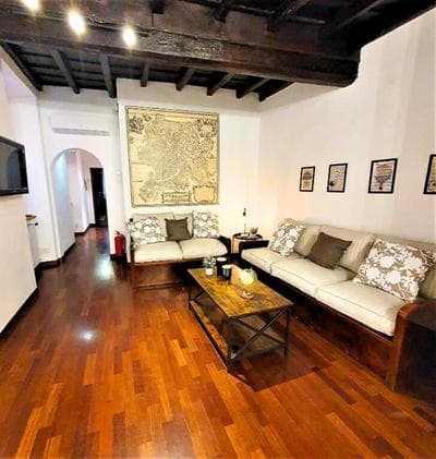 Navona Bear House