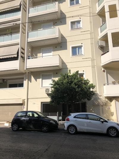3BR Prime APT a breath away from the Acropolis!