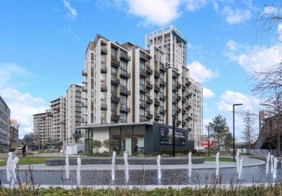 Luxury 2 Beds Apartment in White city