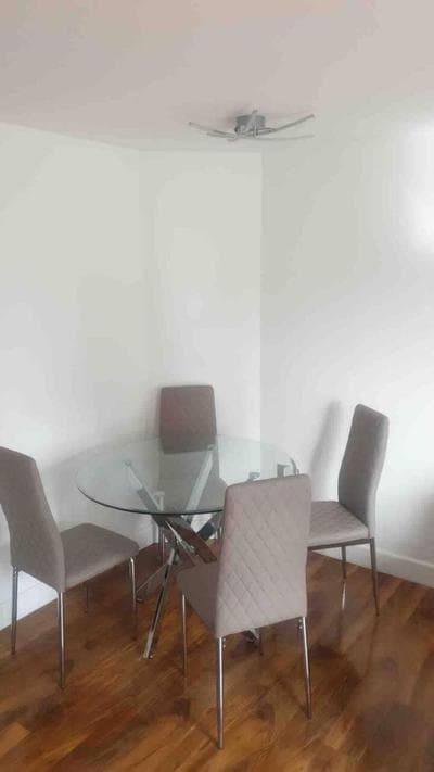 A modern lush City apartment - Your home away home