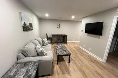 Aksarben Apt-Cozy One Bedroom