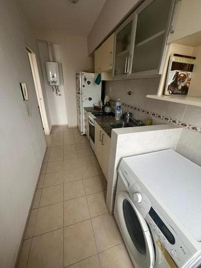 Hermoso apartamento con cochera en el centro!