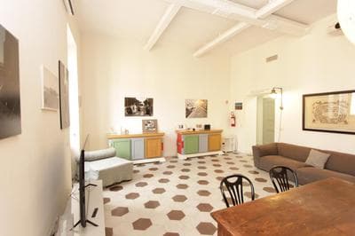 Gracchi Flat