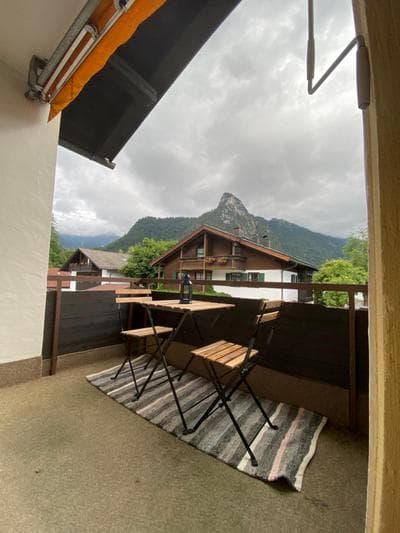 Ferienwohnung mit Bergblick & Netflix