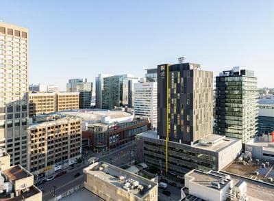 Alt Hotel Winnipeg