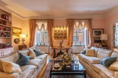 90euro per day REED HOST PROFILE Apartemento Rome Best